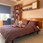 Away From Apartamento
